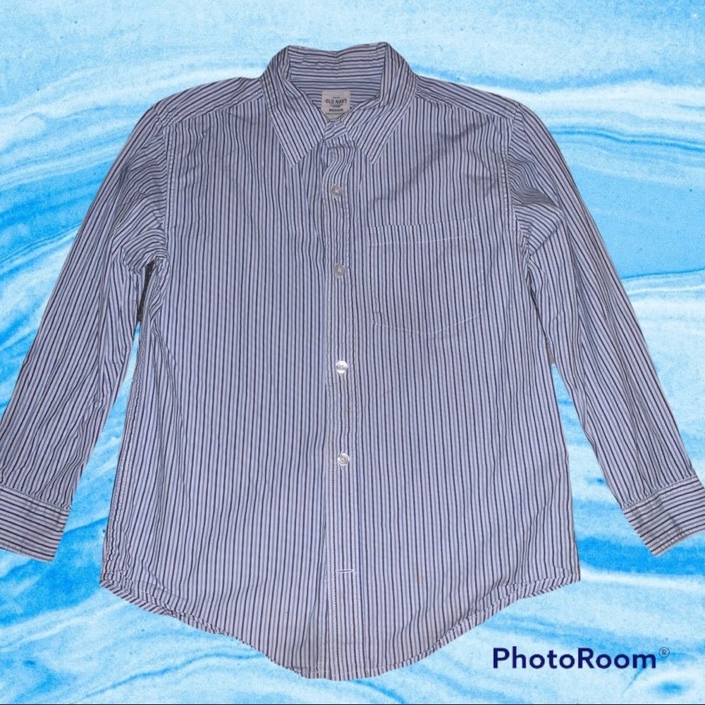 Old Navy boy’s dress shirt size medium like new condition